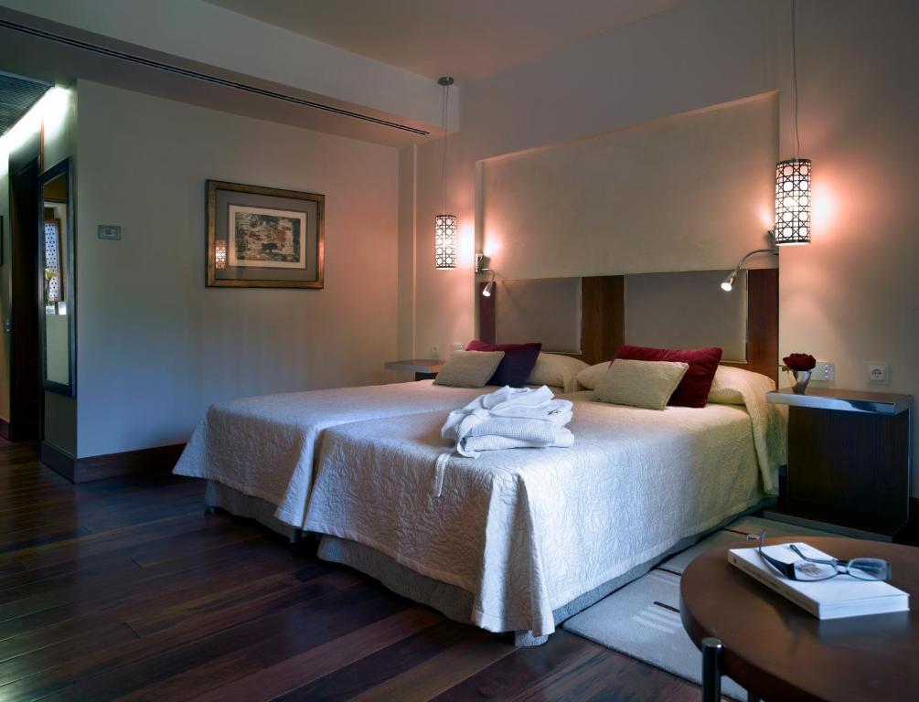 Parador De Granada Phòng bức ảnh
